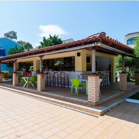 Govino Bay Luxury Beach Loft Apartment Danilia المظهر الخارجي الصورة