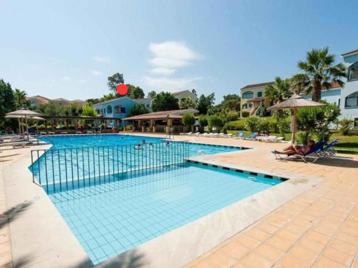 Govino Bay Luxury Beach Loft Apartment Danilia المظهر الخارجي الصورة